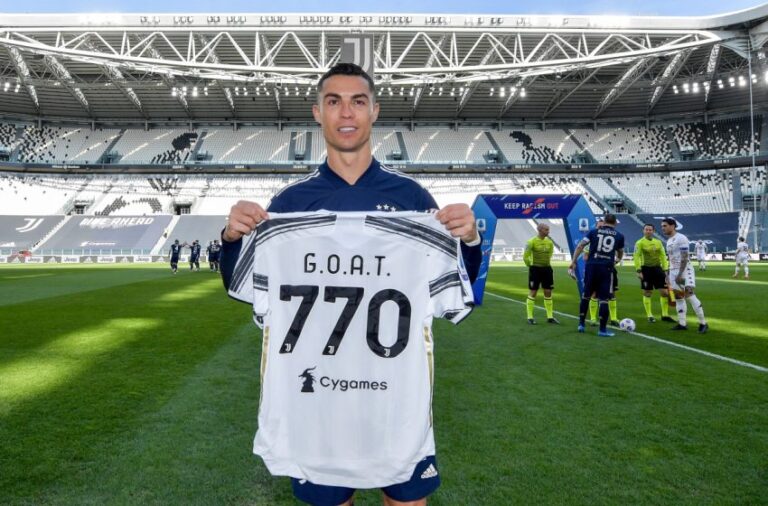 Cristiano Ronaldo Presented With Special GOAT Shirt After Breaking Pele’s Record