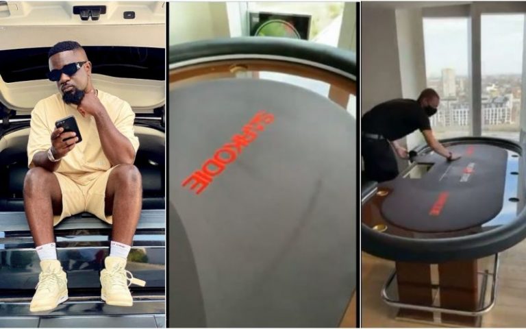 Sarkodie Shows Off His Newly Acquired Customized Poker Table And His Fans Are Loving It