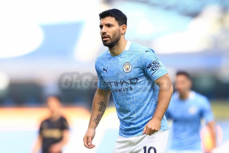Sergio Aguero Apologizes After Penalty Miss; Fans React