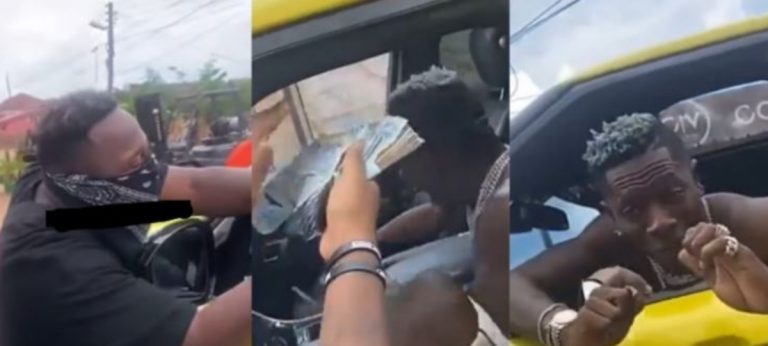 Medikal Sprays Thousands Of Cedis On Shatta Wale After The Dancehall Singer Said He Was Broke (Video)