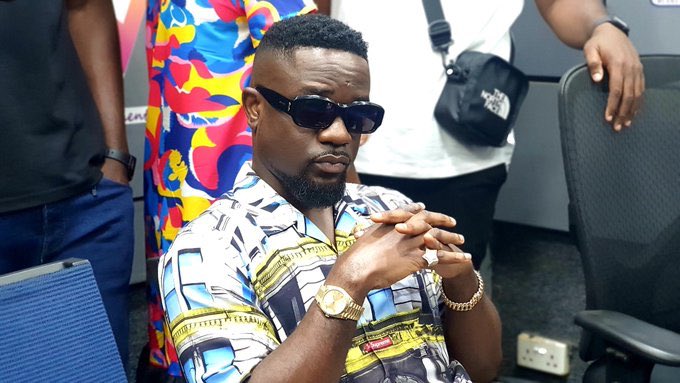 I Am Thinking Of Dropping A Track To Address DUMSOR” In The Country – Sarkodie