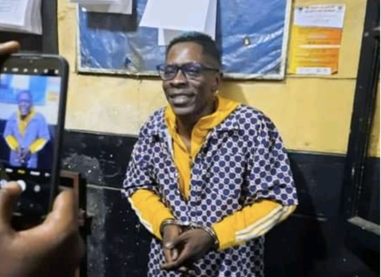 Shatta Wale Allegedly Wept Uncontrollably & Begged To Be Kept At Counterback But He Was Still Locked Up