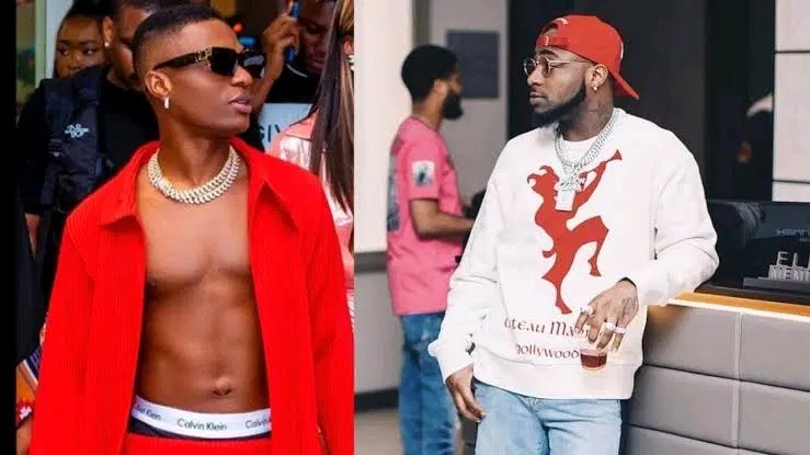 Davido And Wizkid Spotted Partying At The Same Nightclub In Ghana (Video)