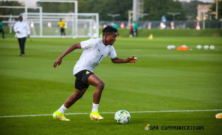 Ghanaian Youngster Fatawu Issahaku Resumes Training After Injury Scare In Algeria Friendly