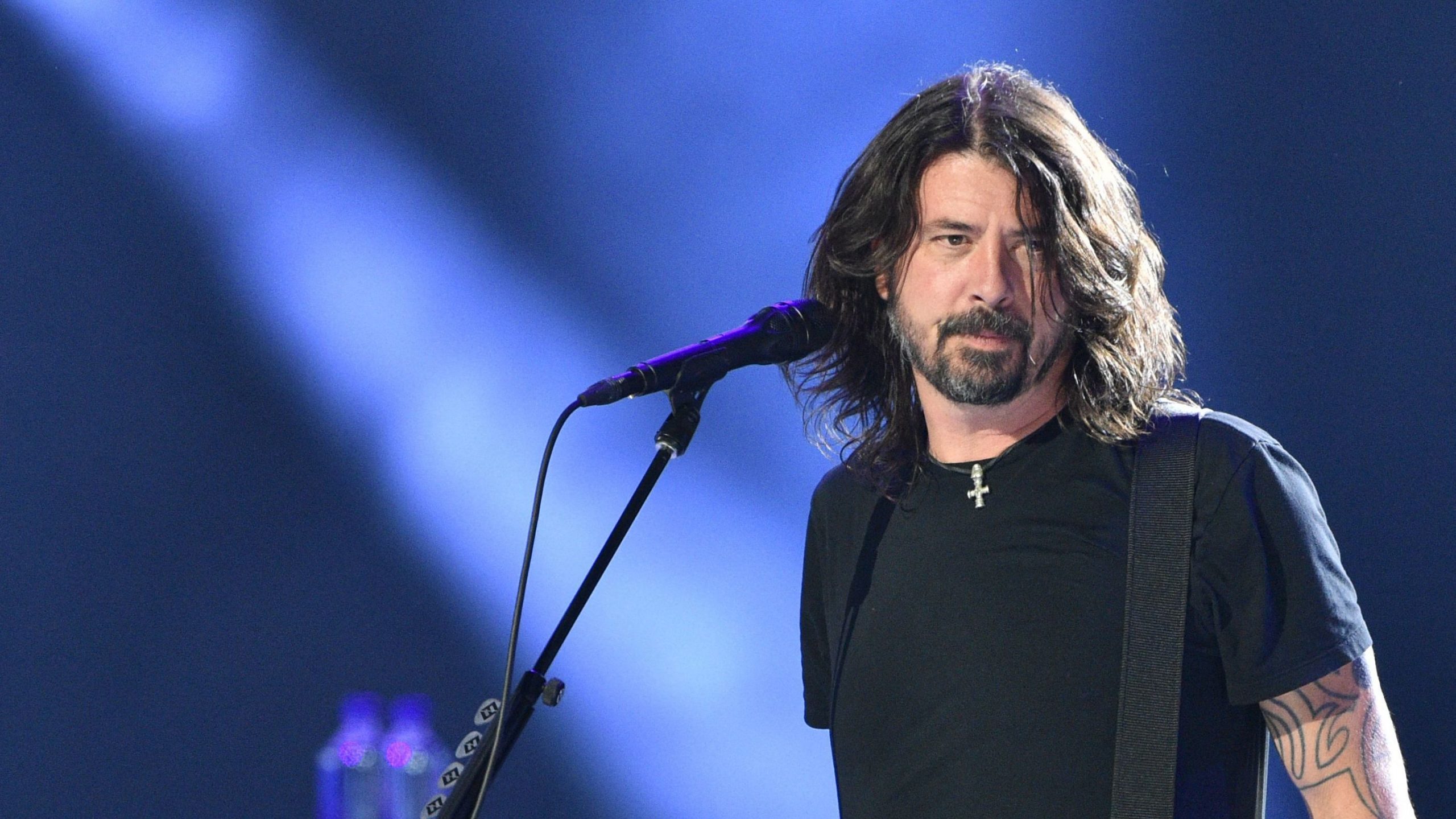 Dave Grohl Biography: Age, Wife, Height, Children, Parents, Family, Siblings, Wiki