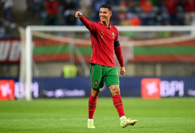 Cristiano Ronaldo Height And Weight: How Tall Is Cristiano Ronaldo?