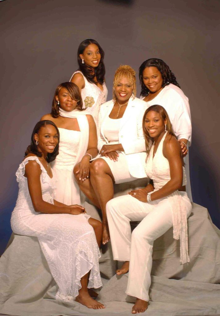 Serena Williams Siblings: Venus Williams, Yetunde Price, Richard Williams III, Lyndrea Price, Isha Price, Ronner Williams