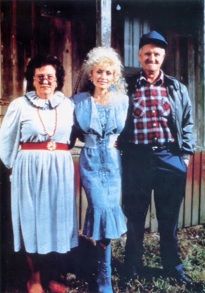 Dolly Parton and Parents